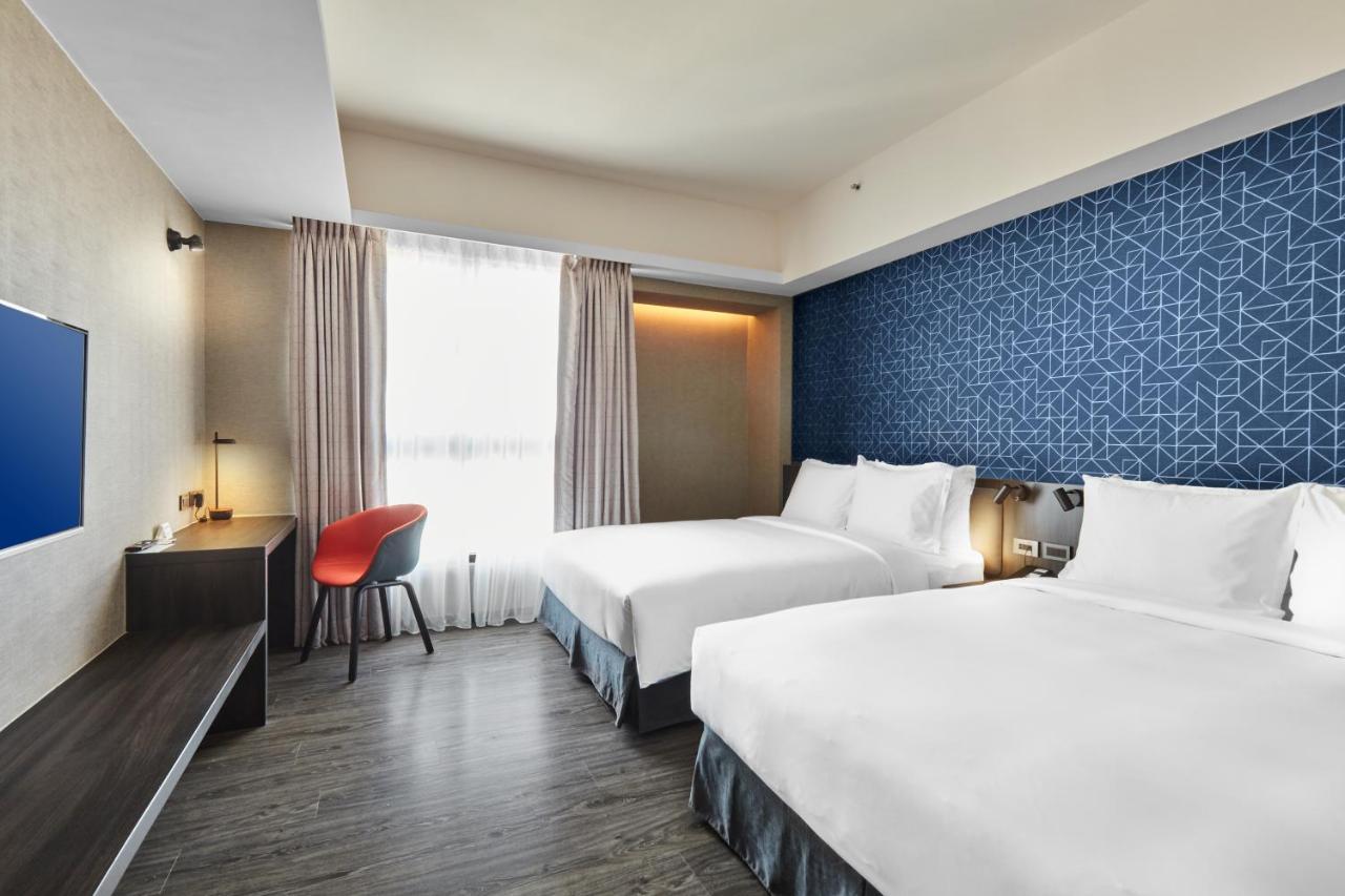Holiday Inn Express Kaohsiung Love River By Ihg Экстерьер фото