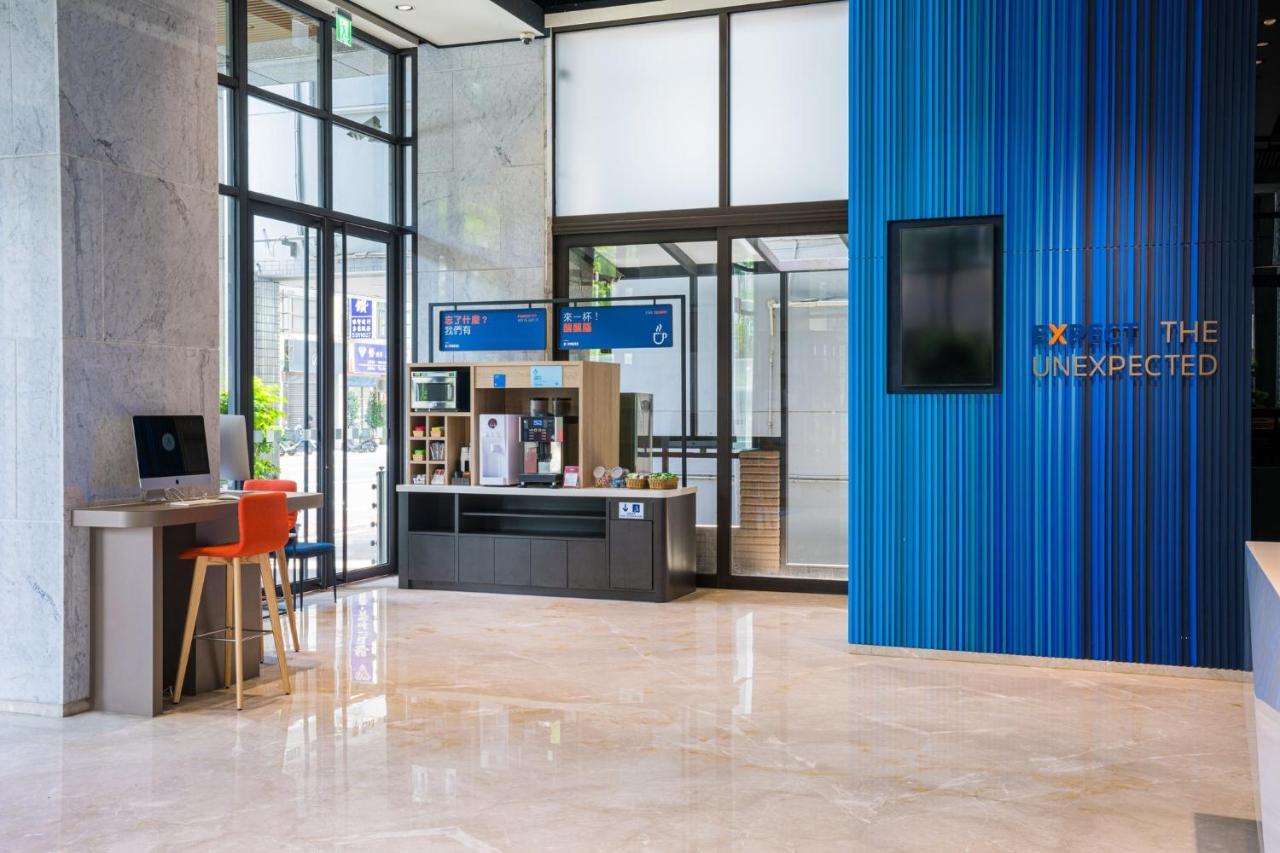 Holiday Inn Express Kaohsiung Love River By Ihg Экстерьер фото